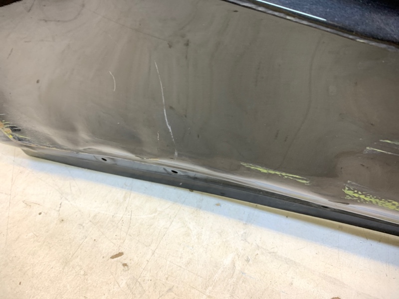 Дверь задняя правая