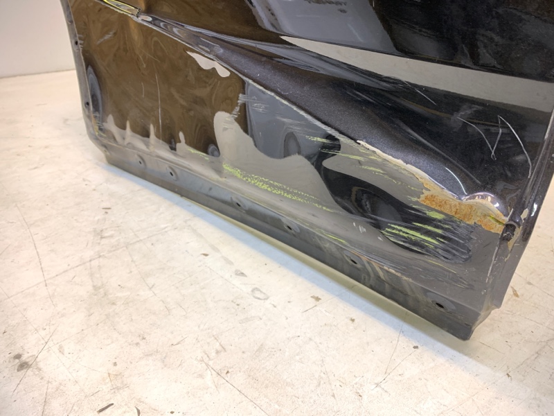 Дверь задняя правая