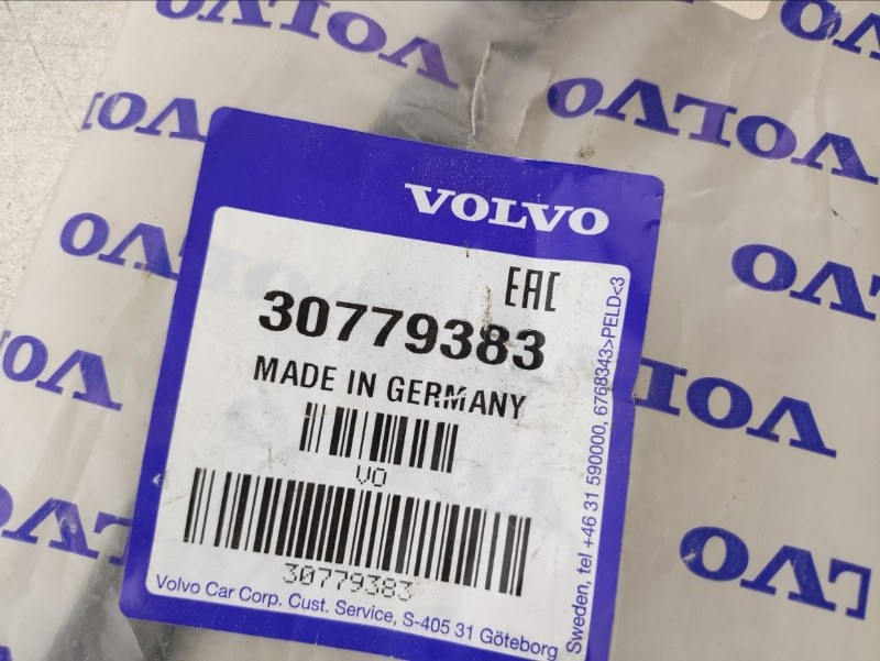 Молдинг лобового стекла