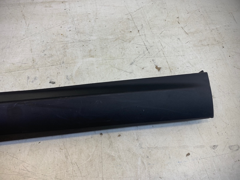 Накладка двери задней левой