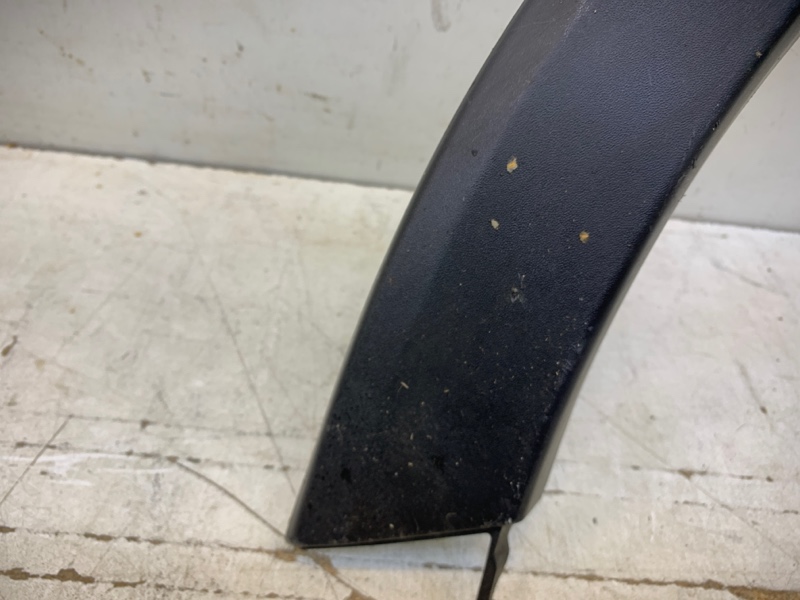 Накладка заднего крыла правого