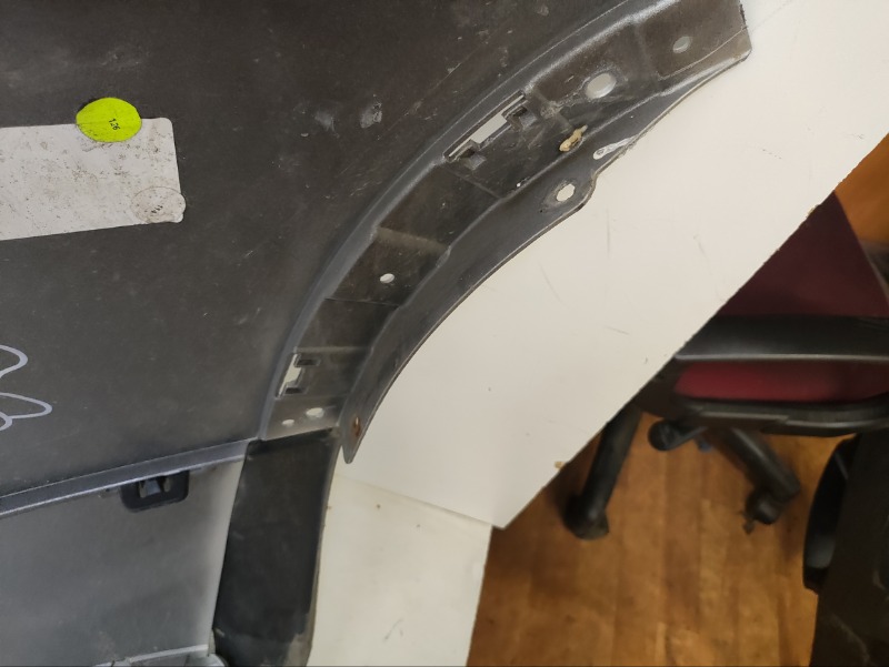 Бампер задний