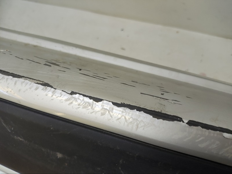 Бампер задний