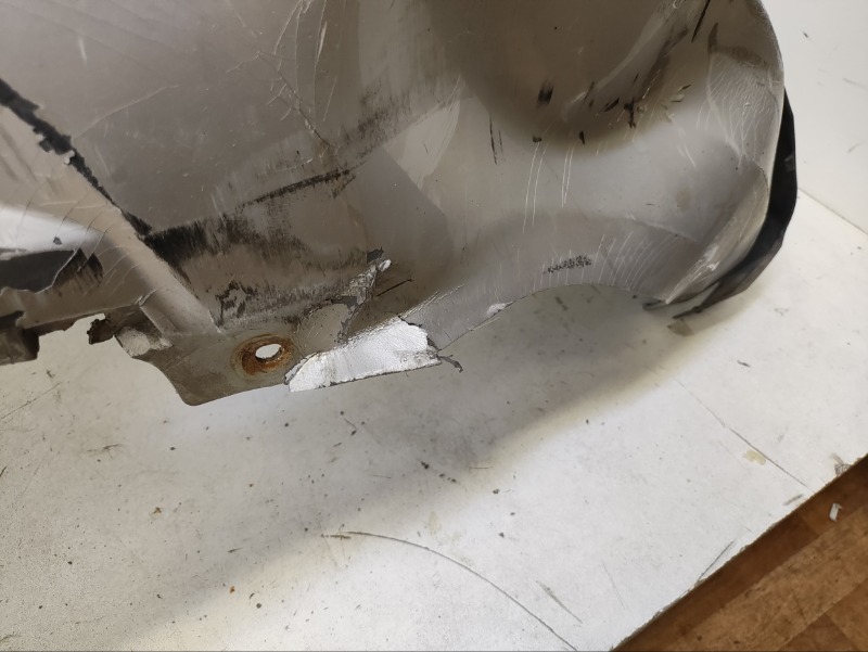 Бампер задний