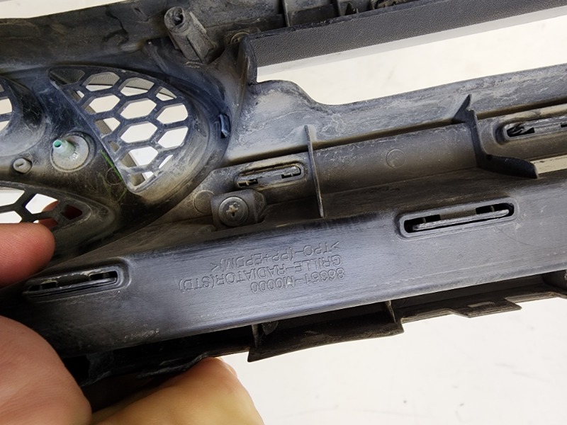 Решетка радиатора