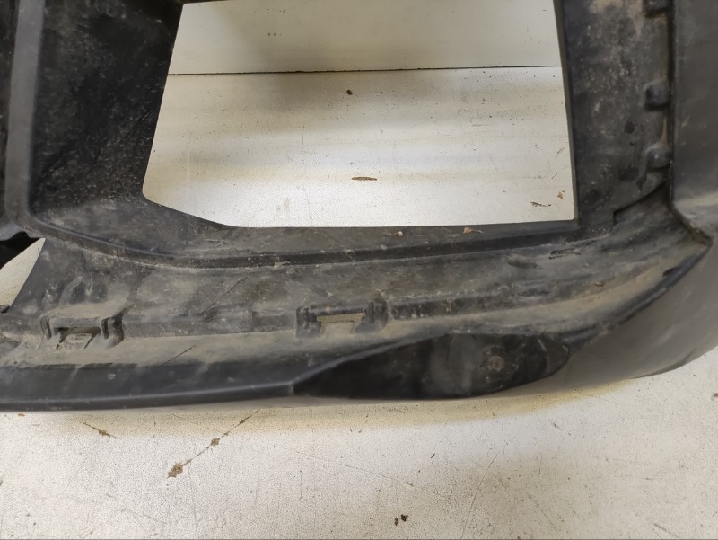 Кронштейн фары противотуманной левой