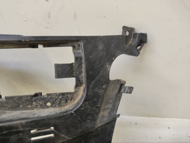 Кронштейн фары противотуманной левой