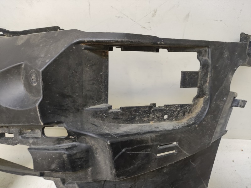 Кронштейн фары противотуманной левой