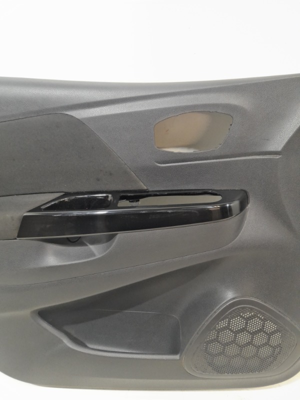 Обшивка двери