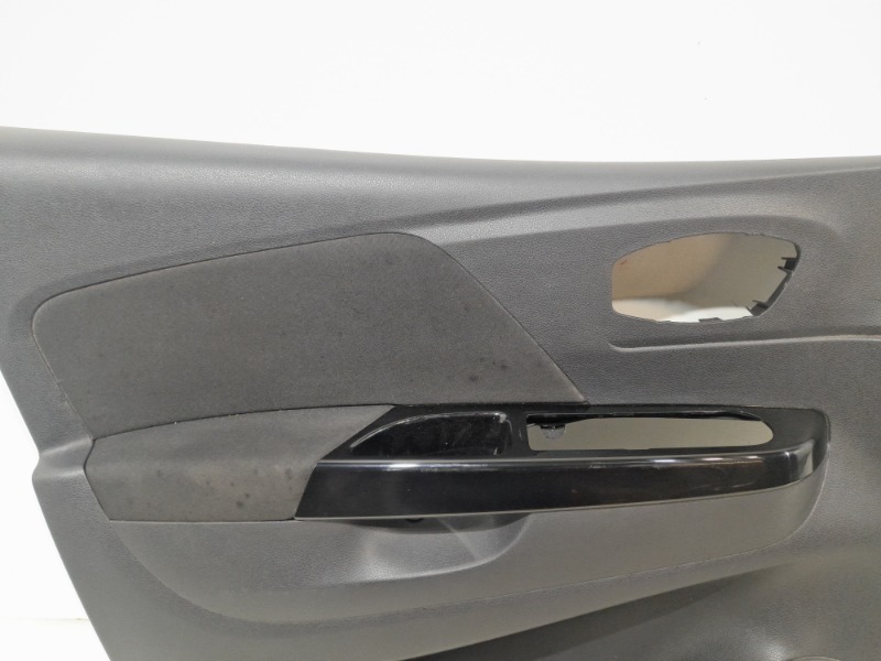 Обшивка двери