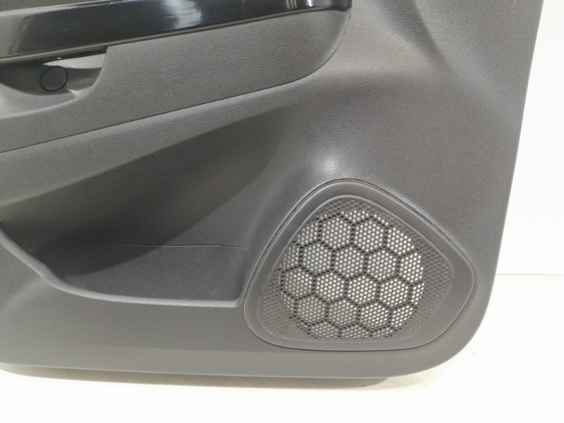 Обшивка двери