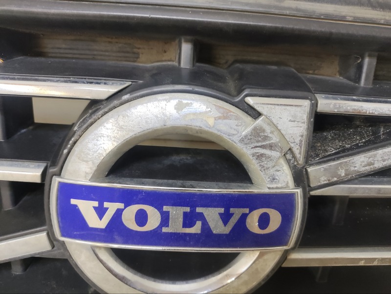 Решетка радиатора