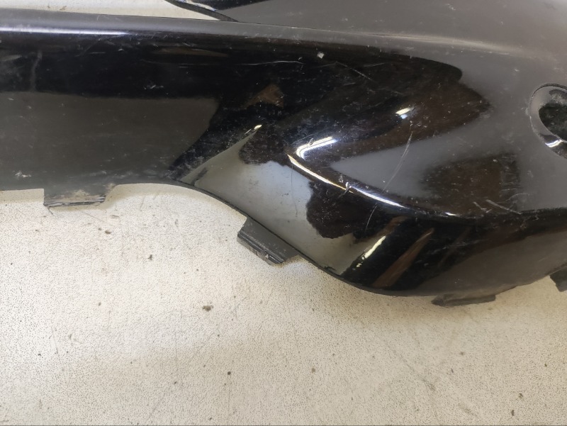 Рамка противотуманной фары правой