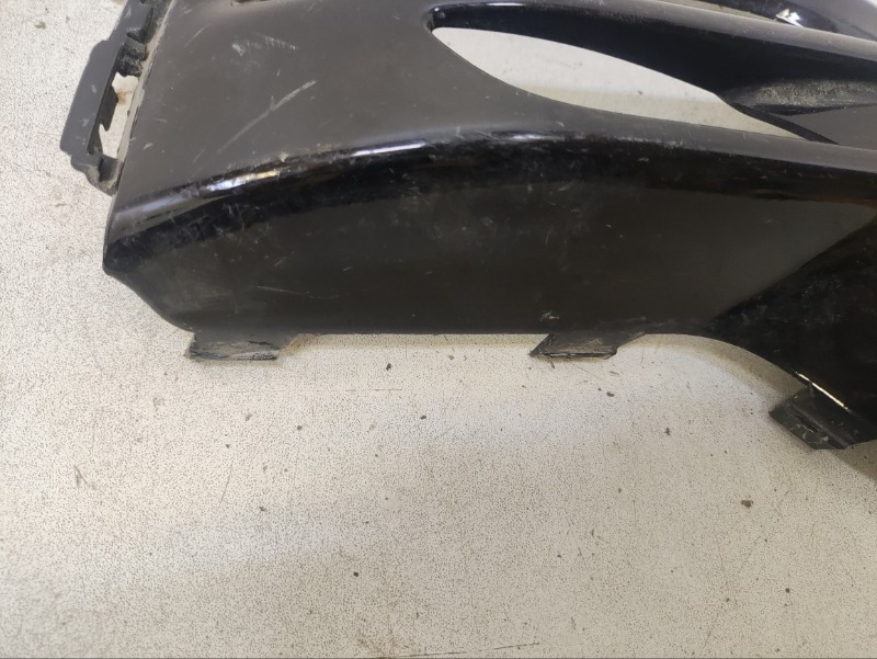 Рамка противотуманной фары правой