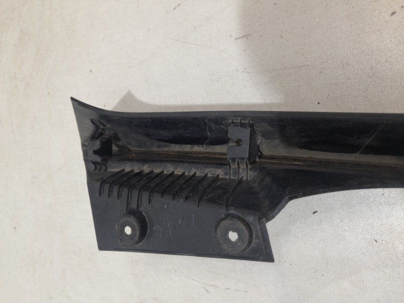 Обшивка стойки