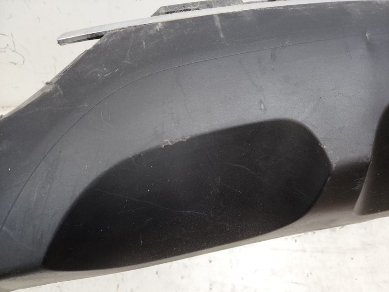 Спойлер заднего бампера