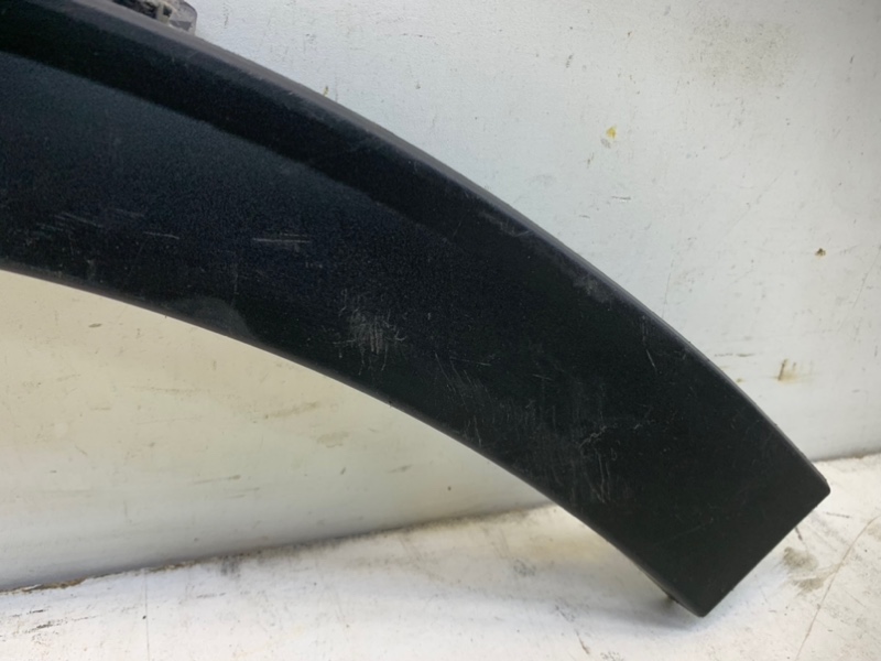 Накладка заднего крыла левого
