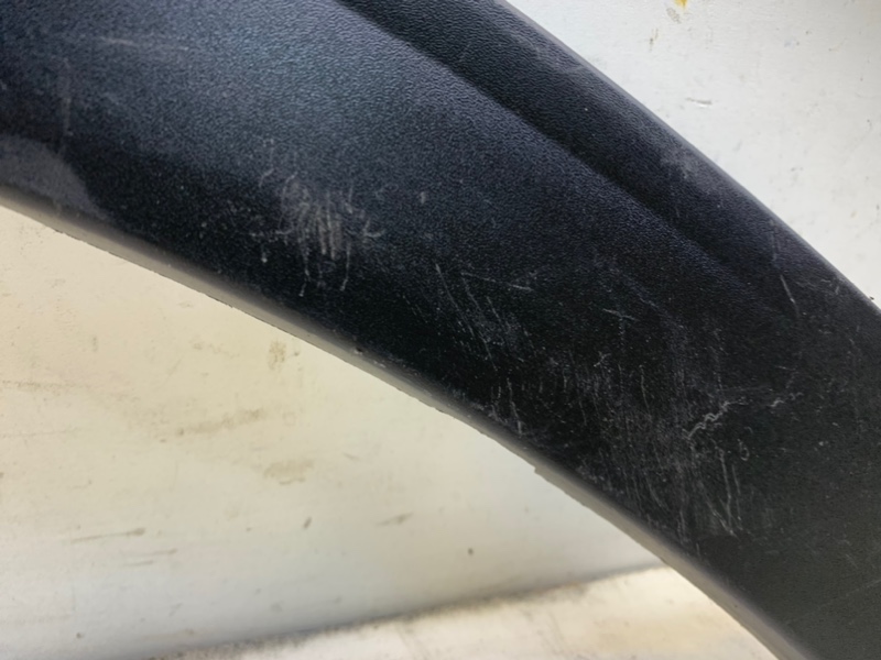 Накладка заднего крыла левого