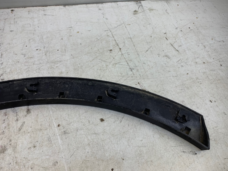 Накладка заднего крыла левого