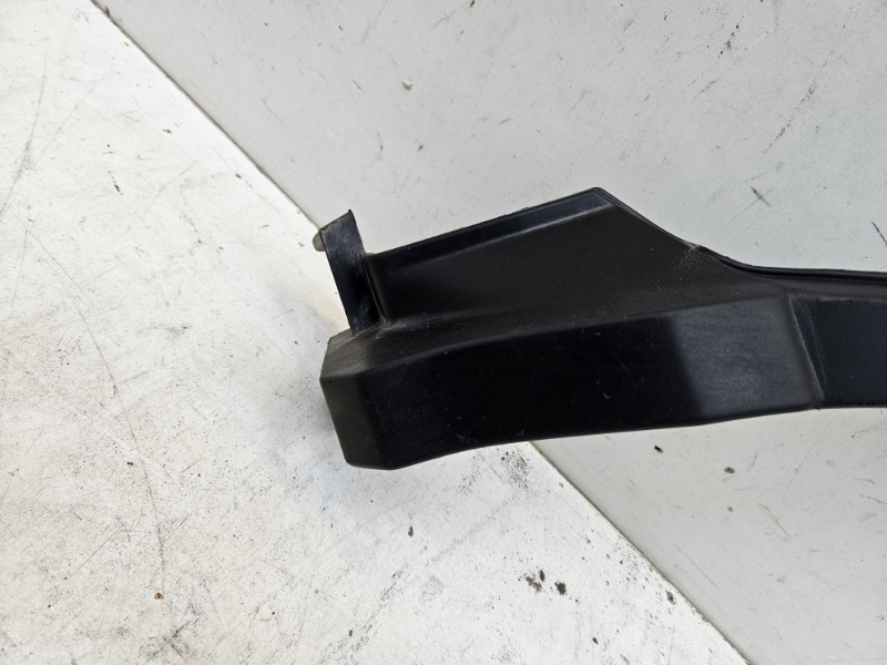 Накладка заднего крыла левого