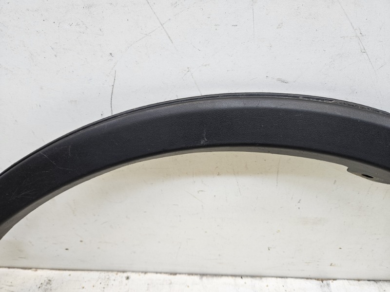 Накладка заднего крыла левого