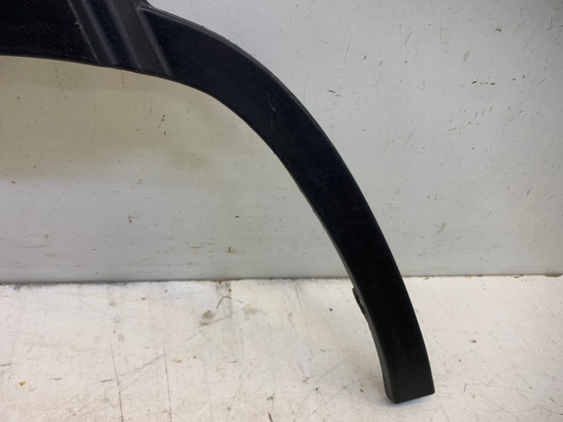 Накладка заднего крыла правого