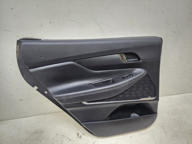 Обшивка двери