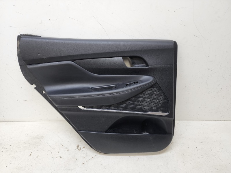 Обшивка двери