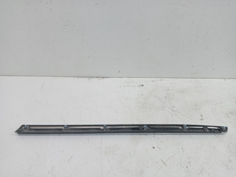 Молдинг двери