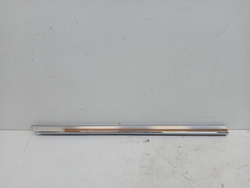 Молдинг двери