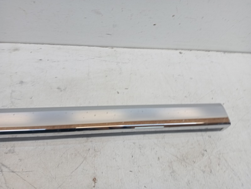 Молдинг двери