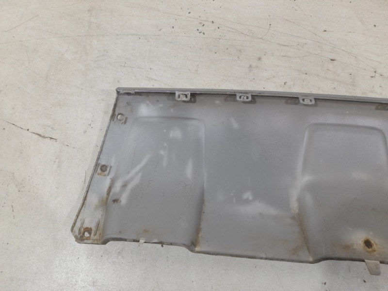 Накладка переднего бампера