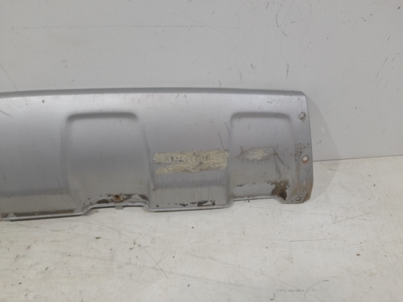 Накладка переднего бампера