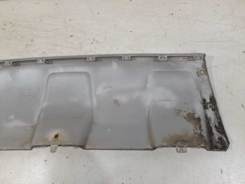 Накладка переднего бампера