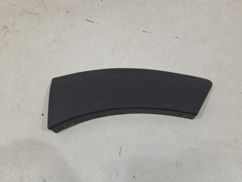 Накладка заднего бампера левая