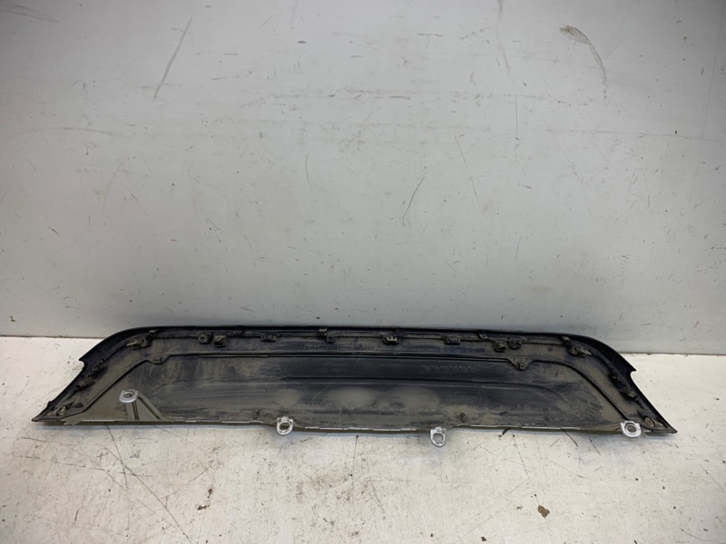 Спойлер заднего бампера