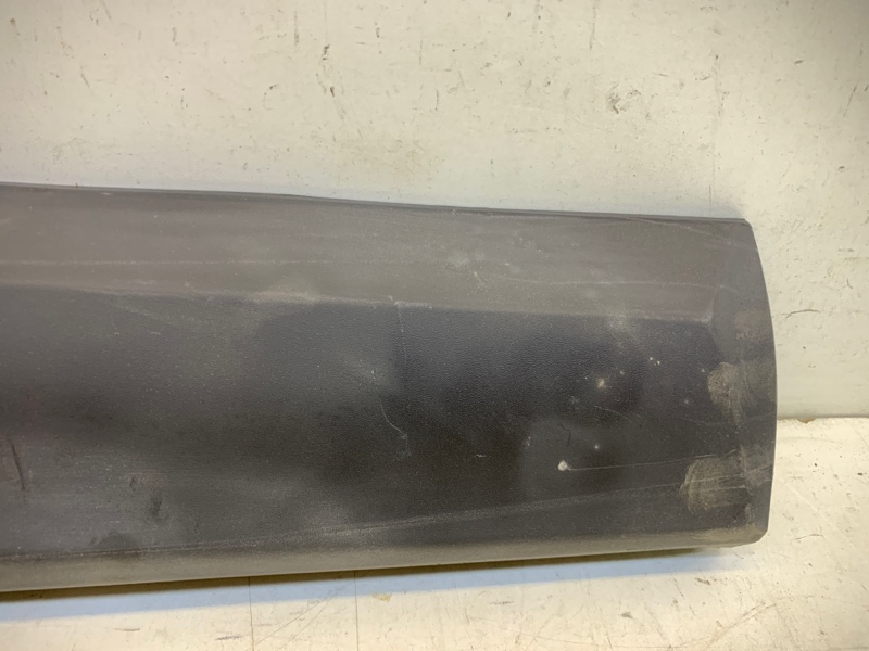 Накладка двери задней правой