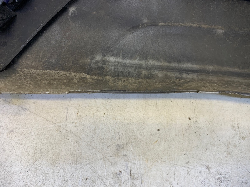 Спойлер заднего бампера