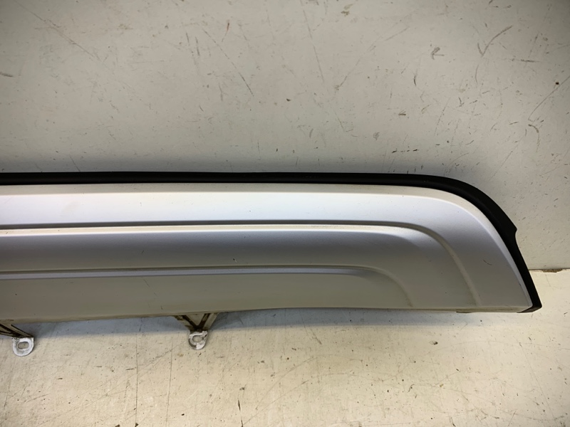 Спойлер заднего бампера