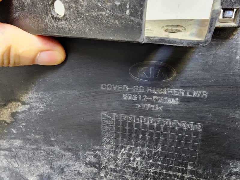 Спойлер заднего бампера