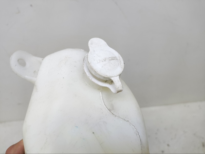 Бачок расширительный