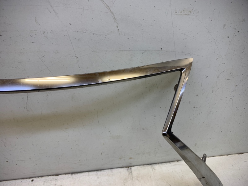 Накладка на решетку радиатора