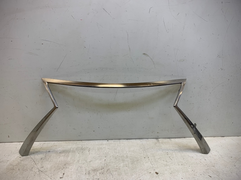 Накладка на решетку радиатора