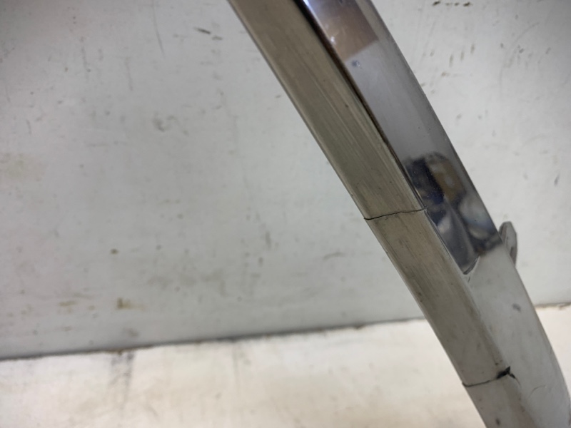 Накладка на решетку радиатора