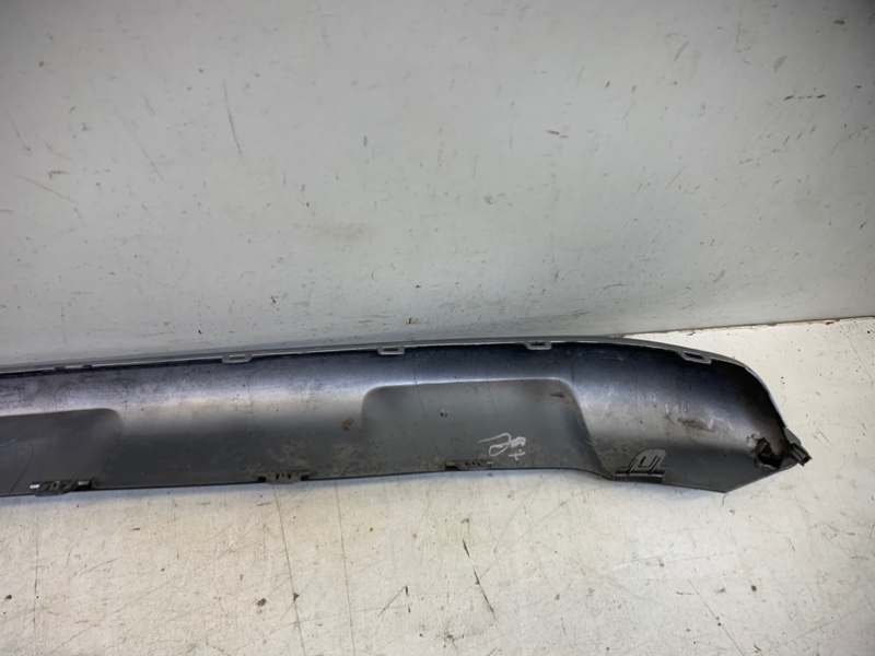 Накладка переднего бампера