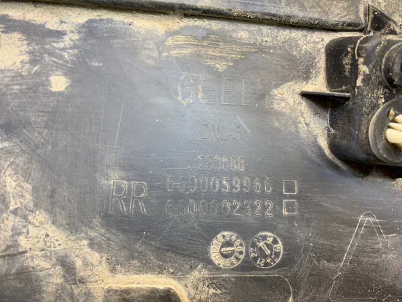 Накладка двери задней правой