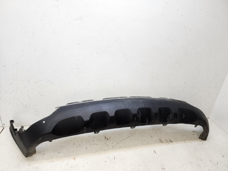 Спойлер заднего бампера