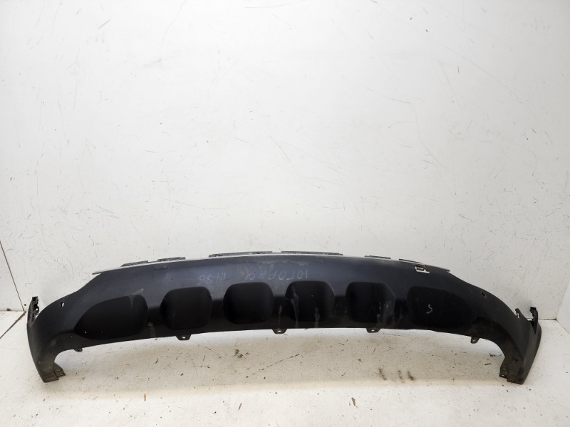 Спойлер заднего бампера