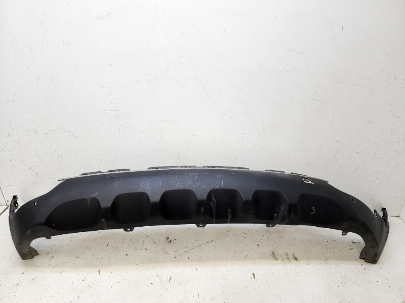 Спойлер заднего бампера