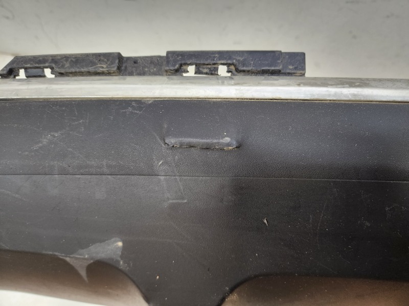 Спойлер заднего бампера